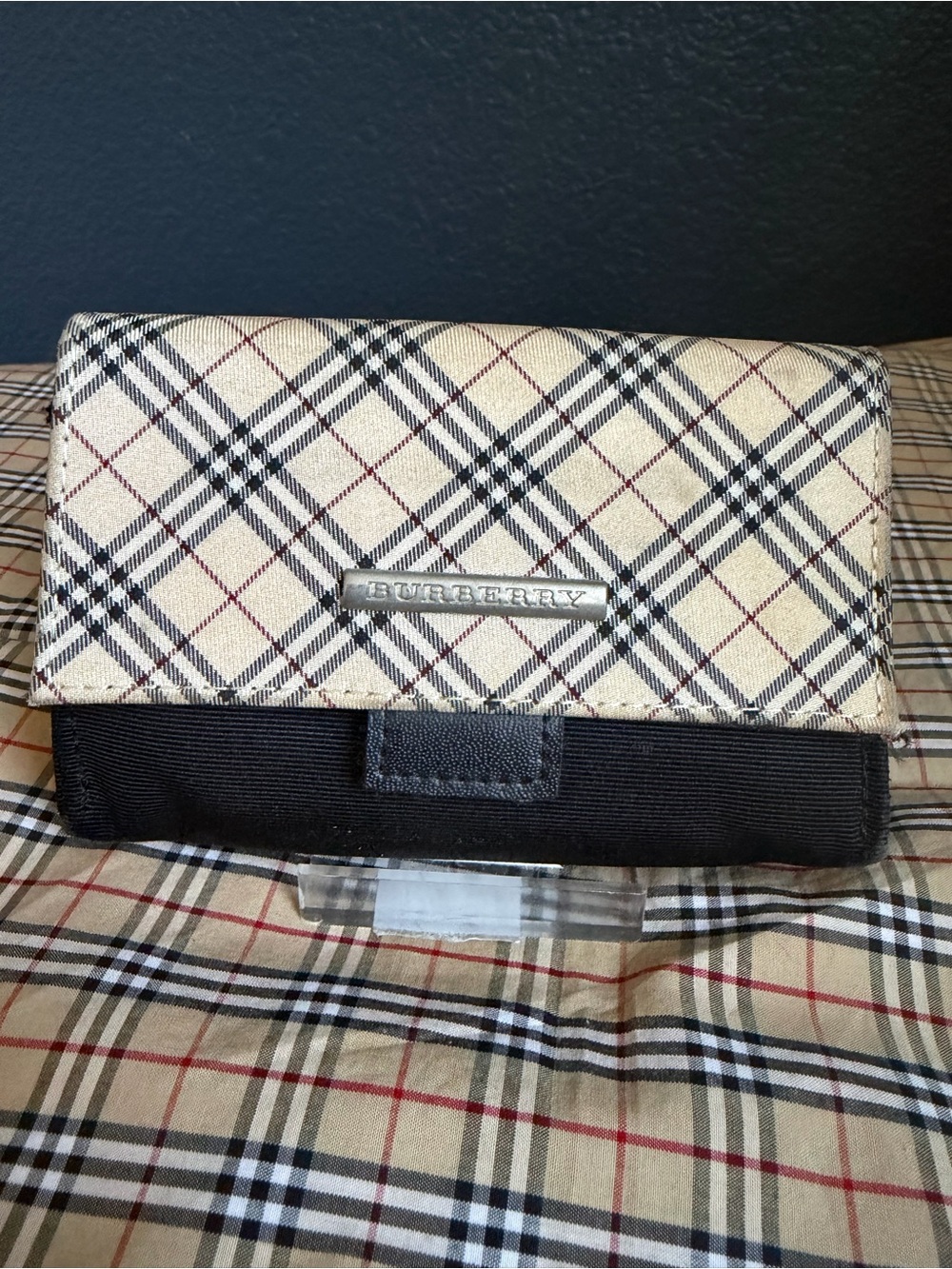 Burberry micro toiletry - Beige, Black and Red